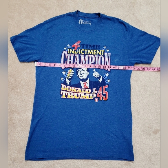 Trump 4 Time Indictment Champion 2024 T-Shirt 45 Felon Unisex Size Medium Blue - Picture 4 of 9